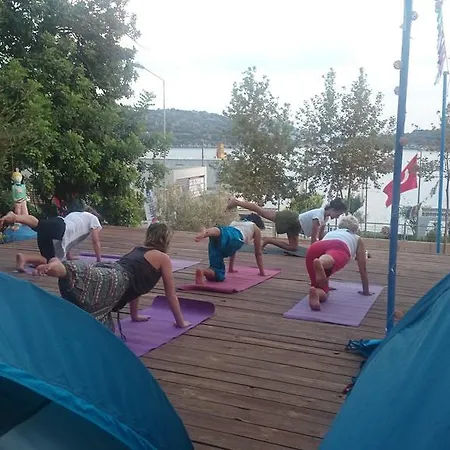Can Tent Camping *