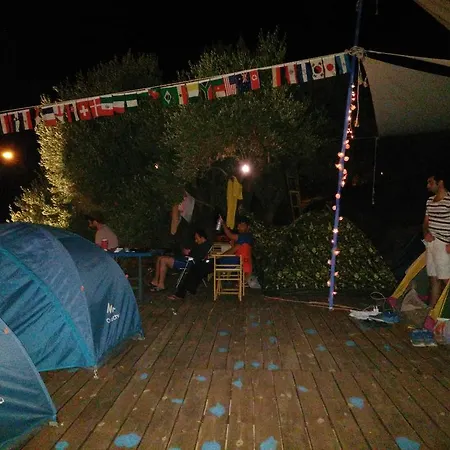 Can Tent Camping Holiday park *